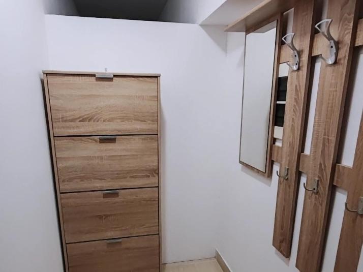 Stan Na Dan Balans Daire Ledine Dış mekan fotoğraf